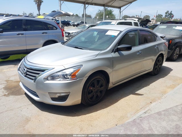 2013 Nissan Altima 2.5/s/sv/sl მანქანა იყიდება აუქციონზე, vin: 1N4AL3AP3DC106526, აუქციონის ნომერი: 45825412