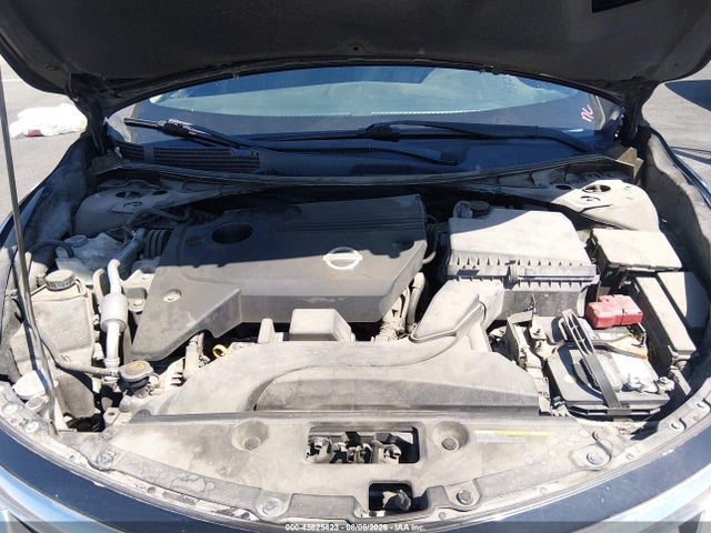 Nissan Altima 2015 1N4AL3AP8FN872324 Image 10
