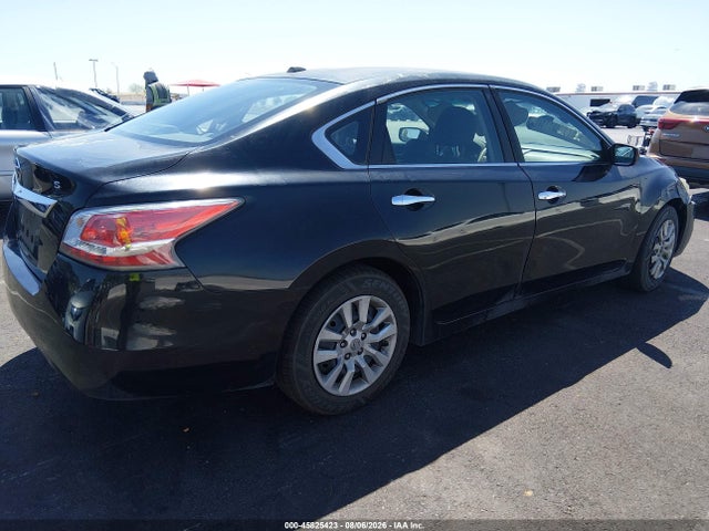 Nissan Altima 2015 1N4AL3AP8FN872324 Image 4