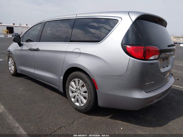 Chrysler PACIFICA L 2018 2C4RC1AG2JR334313 Image 3
