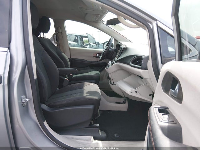 Chrysler PACIFICA L 2018 2C4RC1AG2JR334313 Image 5