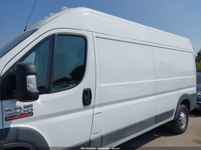 45825484 :رقم المزاد ، 3C6URVHD9FE510480 vin ، 2015 Ram Promaster 3500 High Roof مزاد بيع
