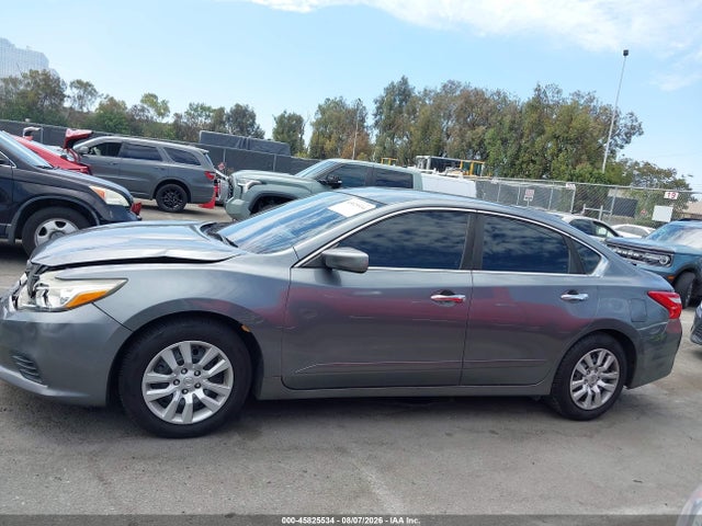 1N4AL3AP6HN323093 Nissan Altima 2.5 S