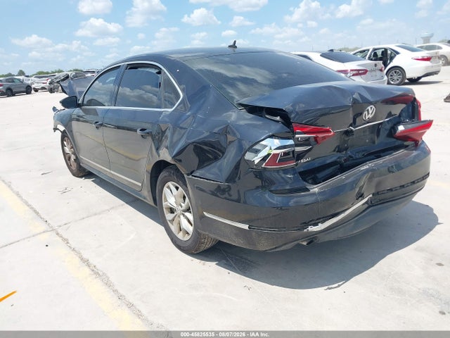 45825535 :رقم المزاد ، 1VWAT7A38HC031727 vin ، 2017 Volkswagen Passat 1.8t S مزاد بيع