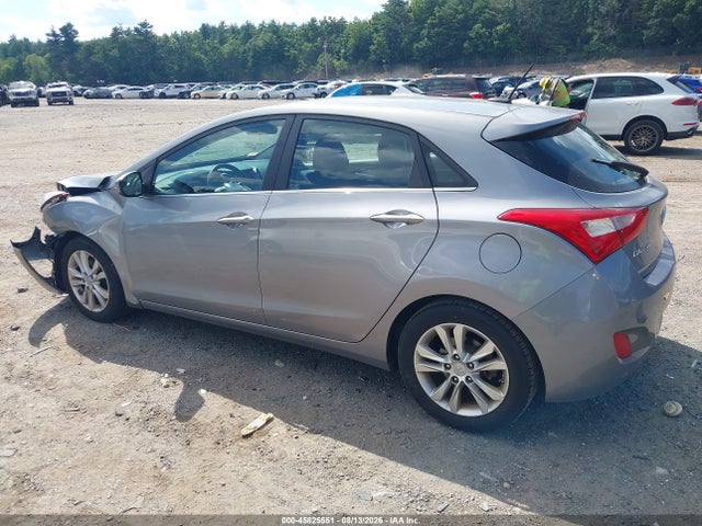 45825551 :رقم المزاد ، KMHD35LH2FU246679 vin ، 2015 Hyundai Elantra Gt مزاد بيع