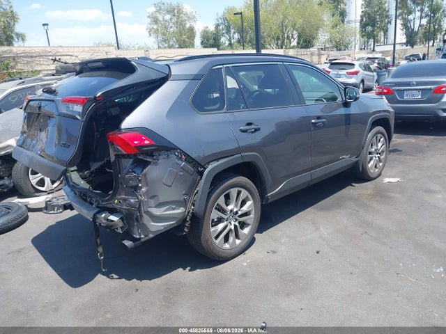 Toyota Rav4 Xle Premium 2024 JTMC1RFV5RJ031043 Image 4