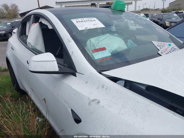 Aukcja sprzedaży 2026 Tesla Model Y All-wheel Drive/long Range Launch Series/premium All-wheel Drive, vin: 7SAYGDEE9TF647516, numer aukcji: 45825564
