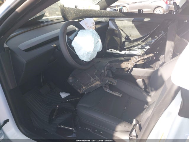 Aukcja sprzedaży 2026 Tesla Model Y All-wheel Drive/long Range Launch Series/premium All-wheel Drive, vin: 7SAYGDEE9TF647516, numer aukcji: 45825564