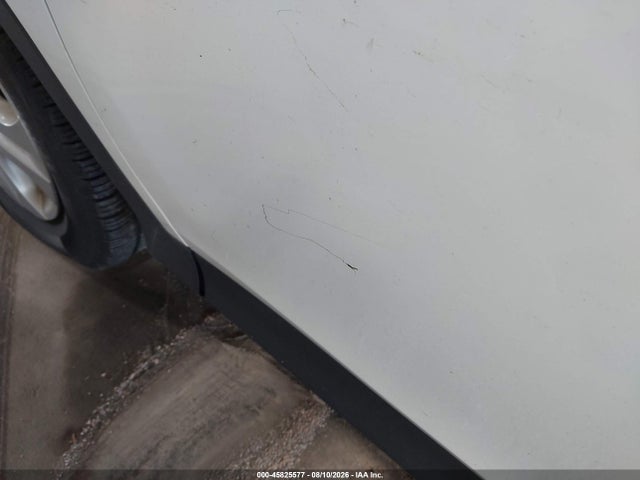 45825577 :رقم المزاد ، JTMBFREV1FD163225 vin ، 2015 Toyota Rav4 Le مزاد بيع
