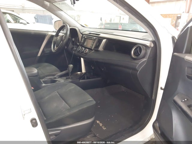 45825577 :رقم المزاد ، JTMBFREV1FD163225 vin ، 2015 Toyota Rav4 Le مزاد بيع