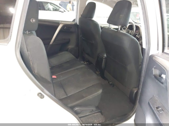 45825577 :رقم المزاد ، JTMBFREV1FD163225 vin ، 2015 Toyota Rav4 Le مزاد بيع