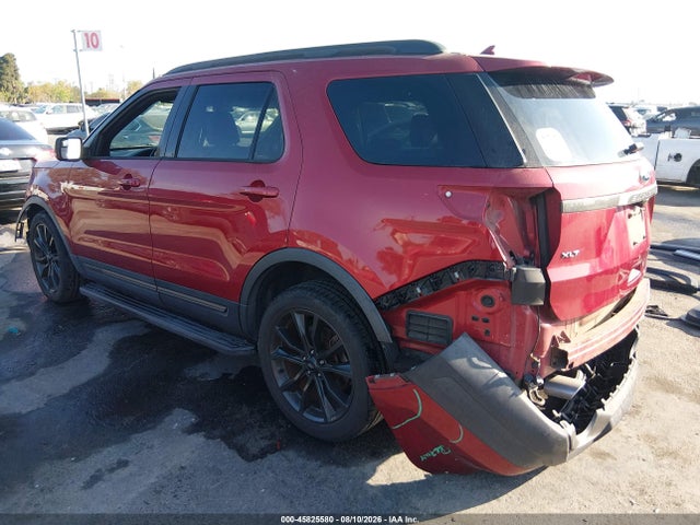 Ford EXPLORER XLT 2018 1FM5K7D82JGA25687 Image 3