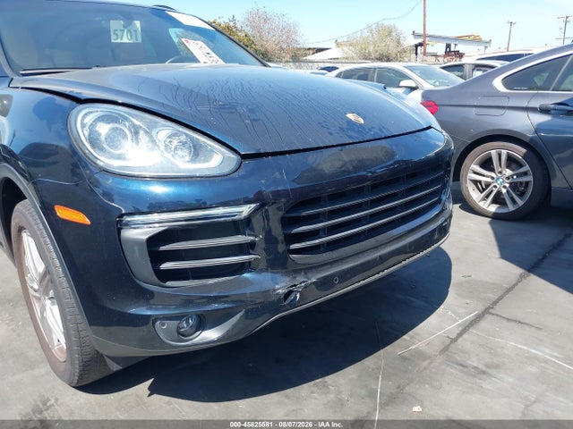 Продаж на аукціоні авто 2017 Porsche Cayenne Platinum Edition, vin: WP1AA2A26HKA91772, номер лоту: 45825581