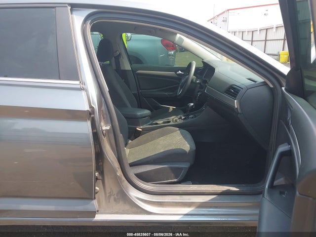 3VWC57BU7KM032402 Volkswagen Jetta 1.4t R-line/1.4t S/1.4t Se