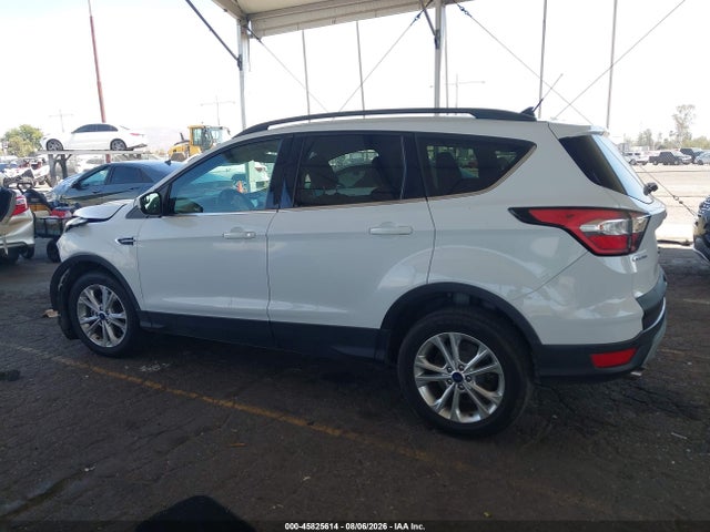 Продаж на аукціоні авто 2018 Ford Escape Se, vin: 1FMCU0GD6JUA05249, номер лоту: 45825614