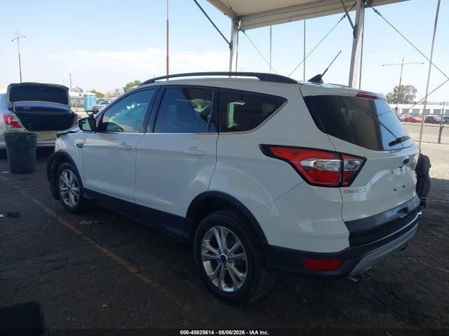 Продаж на аукціоні авто 2018 Ford Escape Se, vin: 1FMCU0GD6JUA05249, номер лоту: 45825614