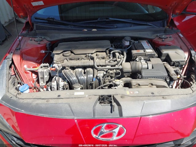 KMHLL4AG3MU198106 Hyundai ELANTRA SE