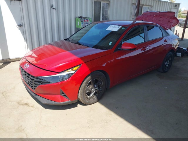 KMHLL4AG3MU198106 Hyundai ELANTRA SE