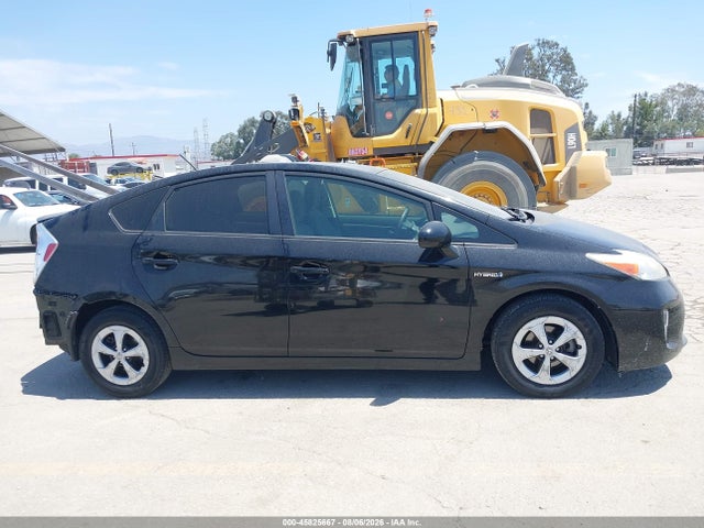 2014 Toyota Prius Three მანქანა იყიდება აუქციონზე, vin: JTDKN3DU0E1749956, აუქციონის ნომერი: 45825667