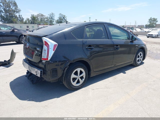 2014 Toyota Prius Three მანქანა იყიდება აუქციონზე, vin: JTDKN3DU0E1749956, აუქციონის ნომერი: 45825667