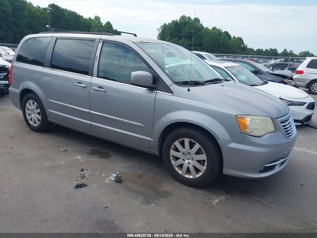 2014 Chrysler Town & Country Touring მანქანა იყიდება აუქციონზე, vin: 2C4RC1BG4ER441061, აუქციონის ნომერი: 45825726