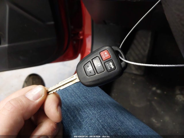 Продажа на аукционе авто 2019 Toyota Corolla Le, vin: 5YFBURHE7KP920184, номер лота: 45825734