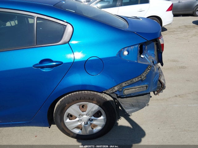 KIA FORTE LX 2015 KNAFX4A6XF5278042 Image 6