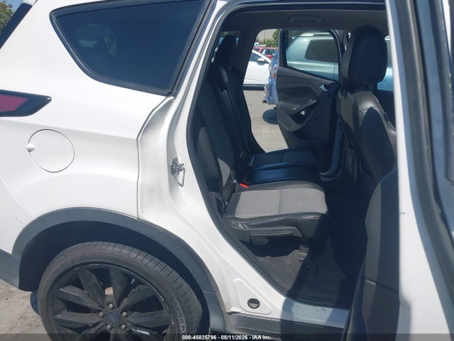 Ford Escape Titanium 2017 1FMCU9J90HUC67755 Image 8