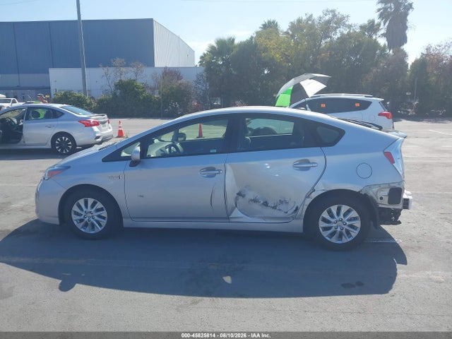 Toyota PRIUS PLUG-IN 2015 JTDKN3DPXF3073936 Image 14