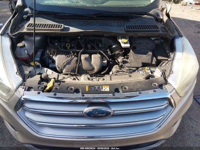 Ford Escape Titanium 2017 1FMCU9J99HUE18057 Image 10