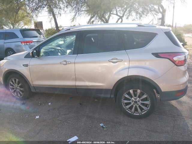 Ford Escape Titanium 2017 1FMCU9J99HUE18057 Image 13