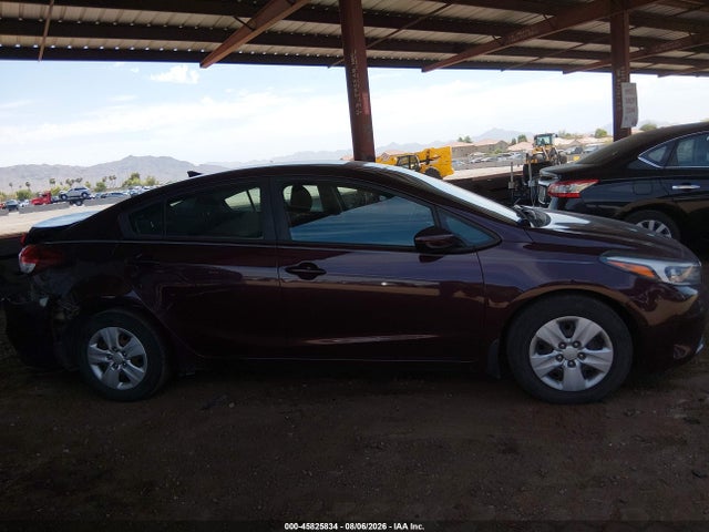 KIA FORTE LX 2017 3KPFK4A77HE081671 Image 13