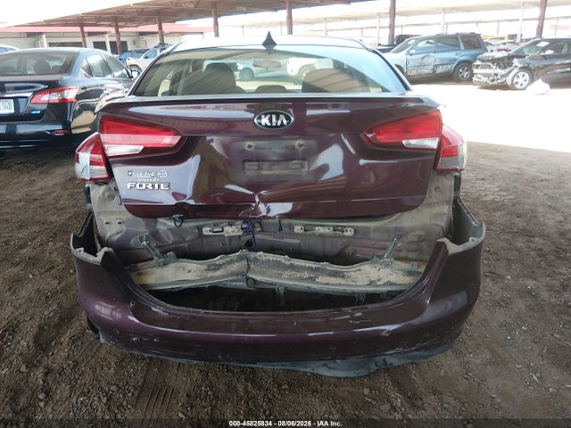 KIA FORTE LX 2017 3KPFK4A77HE081671 Image 16