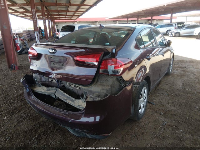 KIA FORTE LX 2017 3KPFK4A77HE081671 Image 4