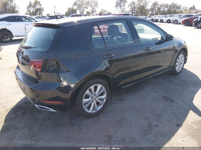 2021 Volkswagen Golf 1.4t Tsi მანქანა იყიდება აუქციონზე, vin: 3VWG57AU4MM006006, აუქციონის ნომერი: 45825836