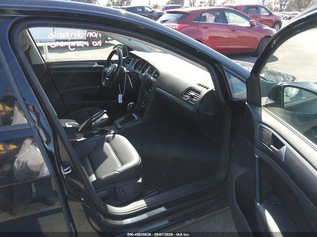 2021 Volkswagen Golf 1.4t Tsi მანქანა იყიდება აუქციონზე, vin: 3VWG57AU4MM006006, აუქციონის ნომერი: 45825836