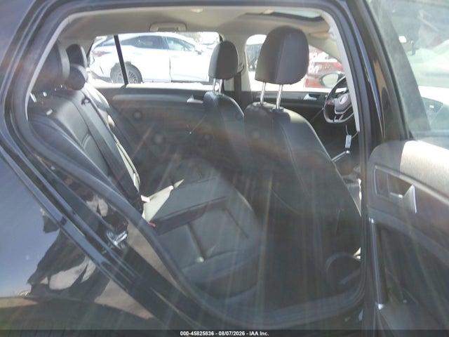 2021 Volkswagen Golf 1.4t Tsi მანქანა იყიდება აუქციონზე, vin: 3VWG57AU4MM006006, აუქციონის ნომერი: 45825836