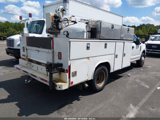 2019 Ford F-350 Chassis Xl მანქანა იყიდება აუქციონზე, vin: 1FDRF3G6XKEF58876, აუქციონის ნომერი: 45825845