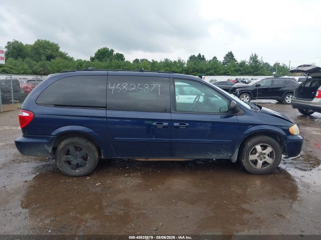 Продажа на аукционе авто 2005 Dodge Grand Caravan Sxt, vin: 2D4GP44L35R100535, номер лота: 45825879