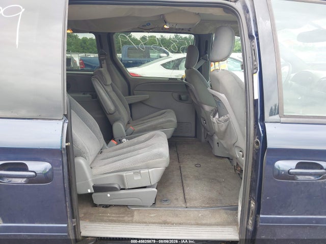 Продажа на аукционе авто 2005 Dodge Grand Caravan Sxt, vin: 2D4GP44L35R100535, номер лота: 45825879