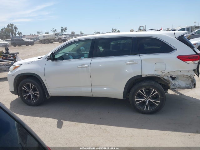 5TDBZRFH9JS494079 Toyota Highlander Le Plus