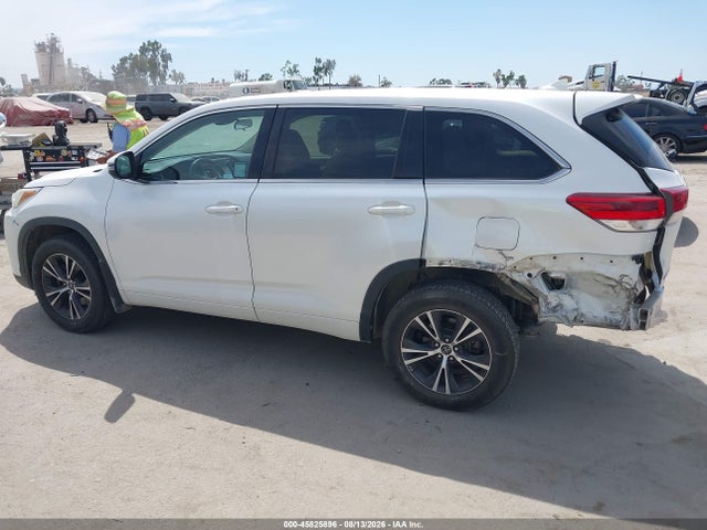 5TDBZRFH9JS494079 Toyota Highlander Le Plus