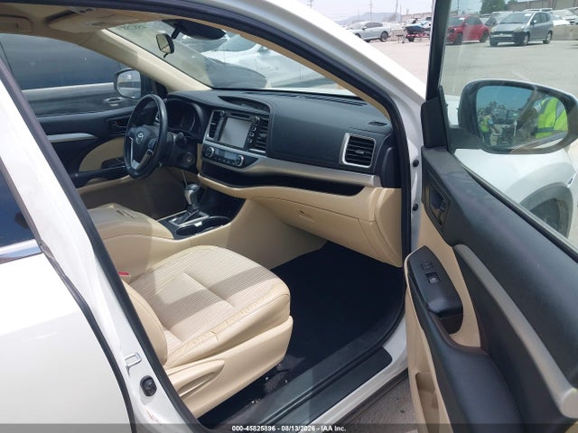 5TDBZRFH9JS494079 Toyota Highlander Le Plus