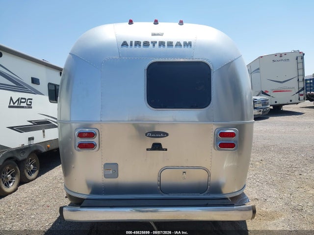 Airstream Flying Cloud 2019 1STC9AD1XKJ548355 Image 15