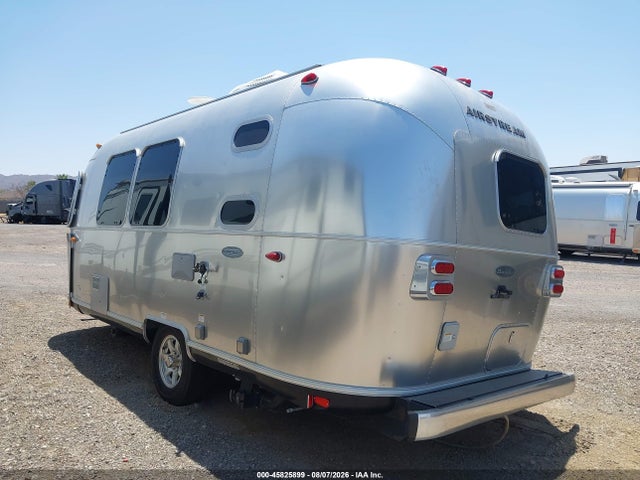 Airstream Flying Cloud 2019 1STC9AD1XKJ548355 Image 3