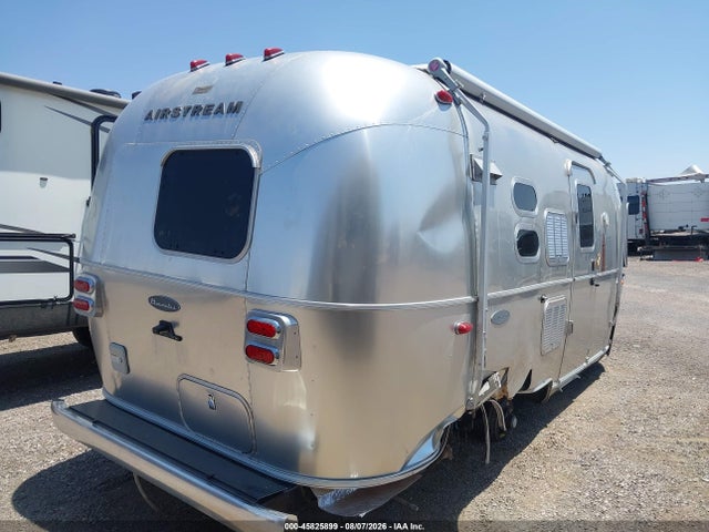 Airstream Flying Cloud 2019 1STC9AD1XKJ548355 Image 4