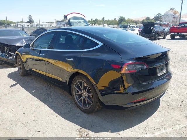 Tesla Model 3 Long Range/mid Range 2018 5YJ3E1EA6JF012565 Image 3