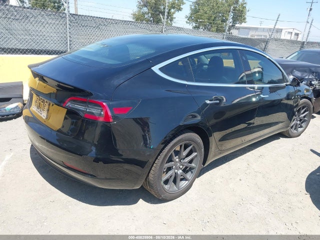 Tesla Model 3 Long Range/mid Range 2018 5YJ3E1EA6JF012565 Image 4