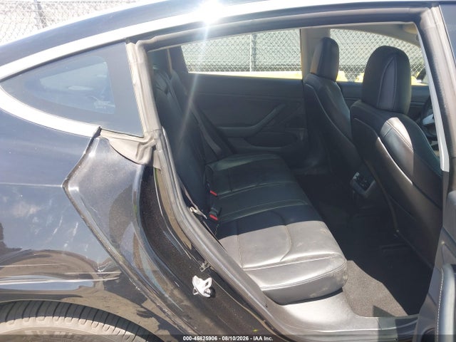 Tesla Model 3 Long Range/mid Range 2018 5YJ3E1EA6JF012565 Image 8