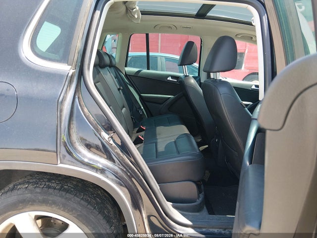 Продажа на аукционе авто 2010 Volkswagen Tiguan Wolfsburg Edition, vin: WVGBV7AX1AW514058, номер лота: 45825934